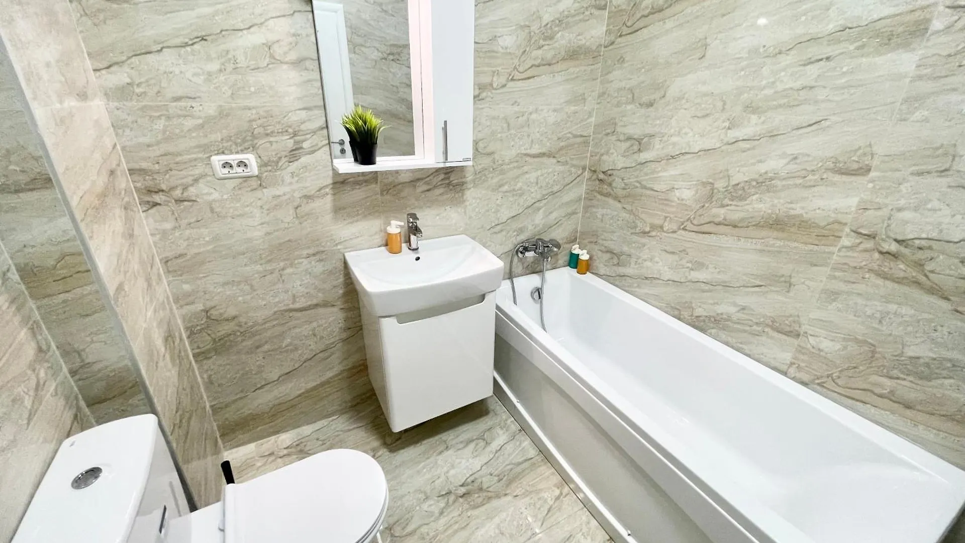 Central Adress Dd20 Bucharest